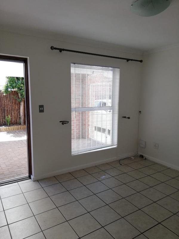 2 Bedroom Property for Sale in Brackenfell Western Cape